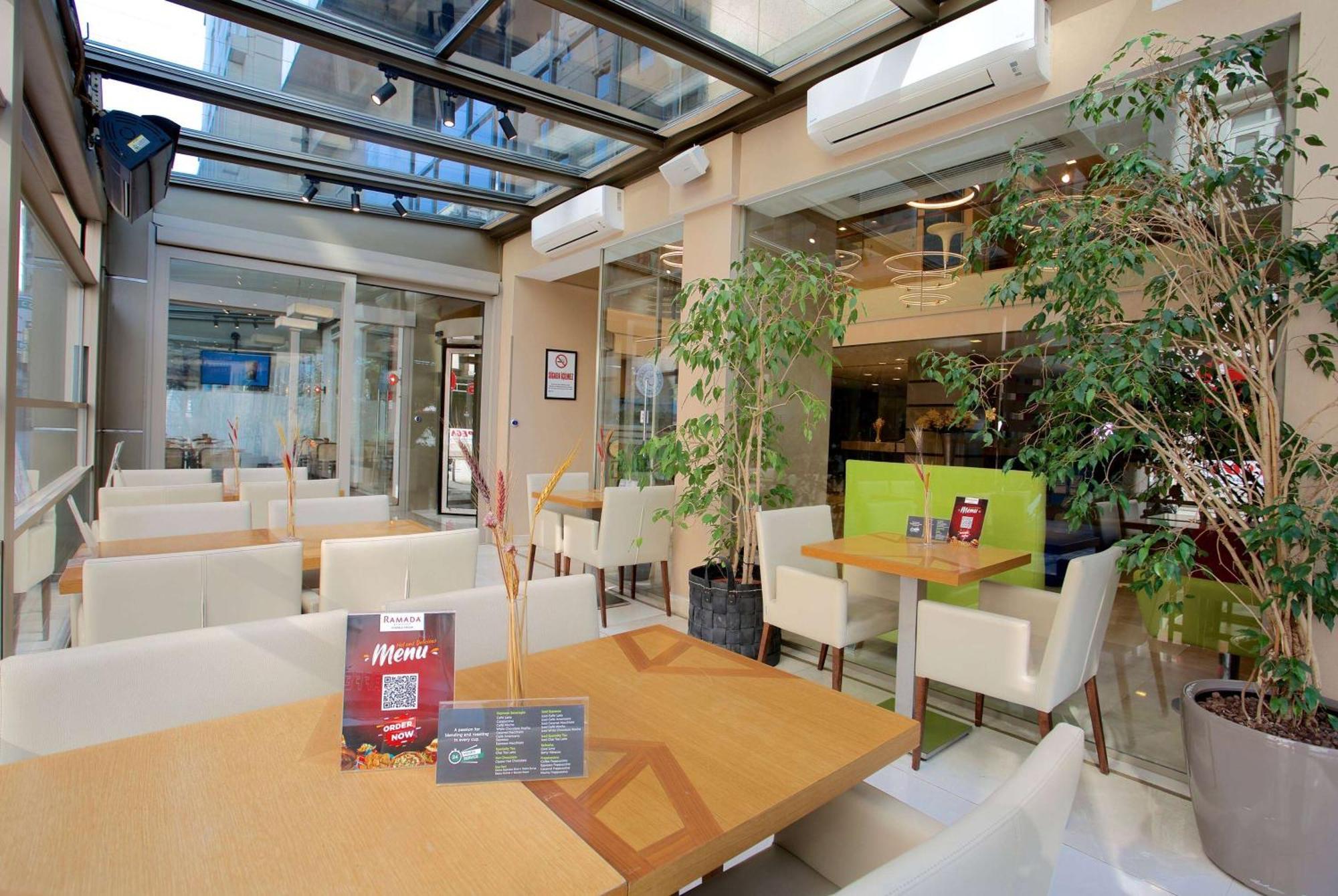 Ramada By Wyndham Istanbul Taksim — الصور 1